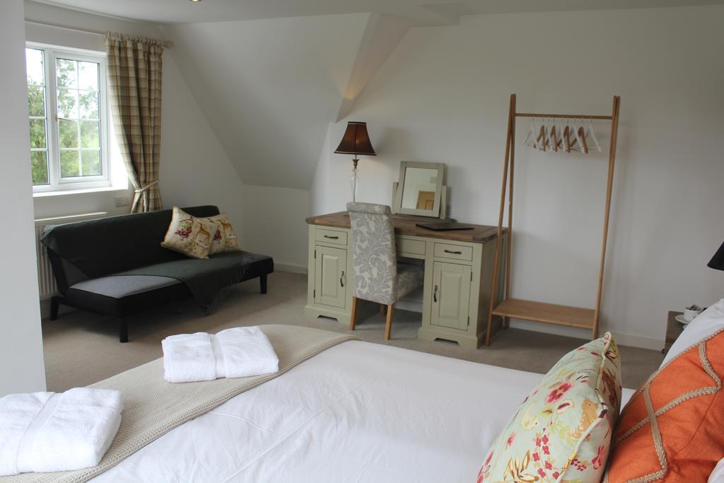 Three Horseshoes Country Inn Barry Exteriör bild