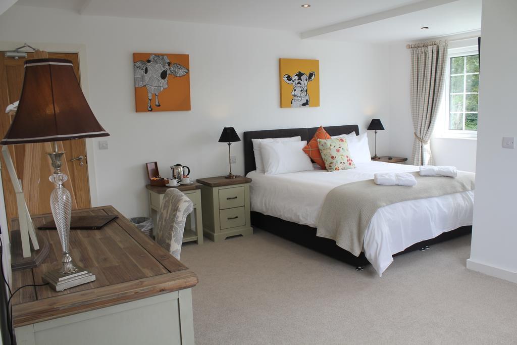 Three Horseshoes Country Inn Barry Exteriör bild